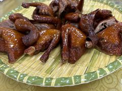 红烧乳鸽-金麒麟美食城