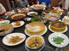 -新天明砂锅鱼头煲