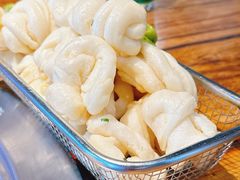-山河屯铁锅炖(哈西站店)