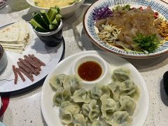 -巧克力渔家.小船海鲜胶东菜(万平口店)