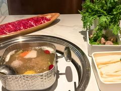 -左庭右院鲜牛肉火锅(环球港店)