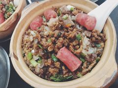 鹅乸腊肠煲仔饭-阳江河堤老牌曾记美食