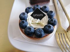 -UNI UNI(环亚凯瑟琳店)