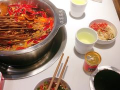 -让签签飞小郡肝串串香(春熙路形象店)