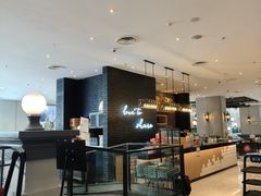 -必胜客(砂之船中东奥莱店)