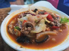 过油肉拉条子-老字号大盘鸡·丸子汤·抓饭