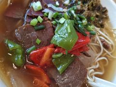 -佬钱湾仔(衣裳街店)