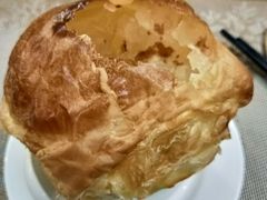 -华邑酒店·鲜艳全日自助餐厅