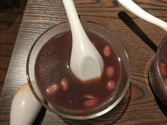 -爆炸头阿姨小四川正宗川味小吃(无任何分店)