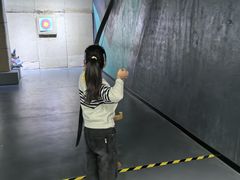 -极限PLAY运动娱乐新世界·团建派对表演休闲馆·室内高空游乐园