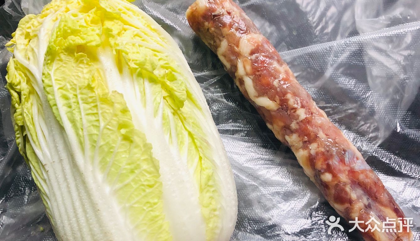 娃娃菜最美味的做法之香肠蒸娃娃菜