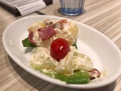 -必胜客(航洋国际店)