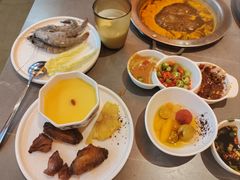 -黑金·寻焰自助百汇·烤肉·火锅(中街店)
