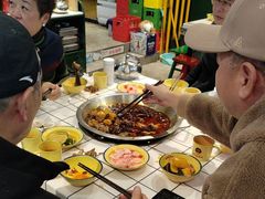 -晓彭肥肠鸡·泡椒鸡火锅(水木天地店)