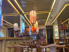 -沸炉重庆老火锅(军事博物馆店)