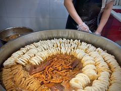 卤煮火烧-门框胡同百年卤煮(新街口店)