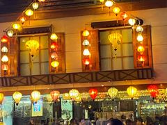 门面-大头虾越式风味餐厅(光明广场店)