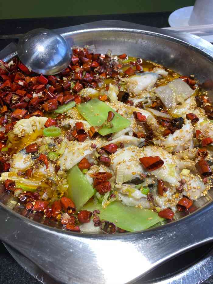 清真·锦翔炝锅城(胡家庙店)-"这家锦翔炝锅鱼位于金花北路281号胡家