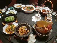 -鸽子侯·家宴·平价海鲜(市图书馆店)