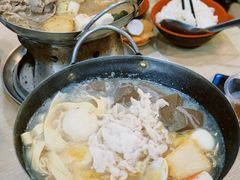酸菜白肉锅-张妈台式锅烧(深大店)