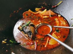 铁锅炖鱼餐-老刘生态大鱼坊铁锅炖鱼(赛马场店)