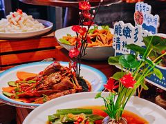 -领鲜活海鲜榴莲自助火锅(东门店)