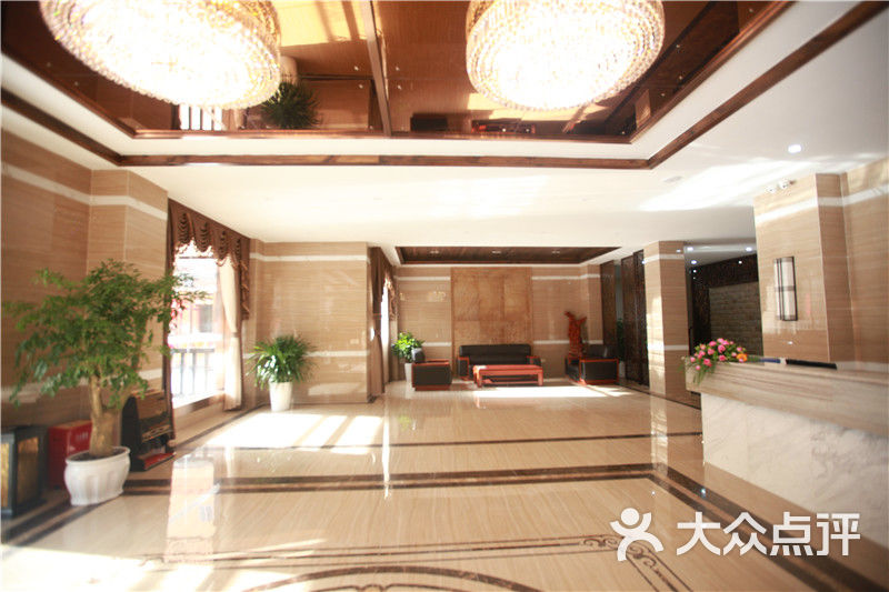 天山坪峡谷接待中心--大堂图片-南川区酒店-大众点评网
