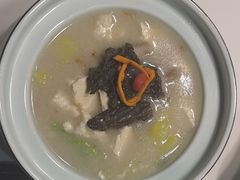 -然一素食餐厅(马利来广场店)