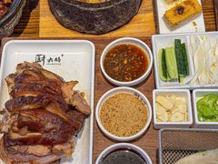 -厨大将烤肘子(镇江北路店)