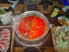 -湊湊火锅·茶憩(南京东路悦荟店)