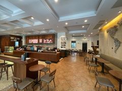 大堂-星巴克臻选(广州沙面店)