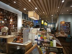 -猫的天空之城概念书店(印象城购物中心店)