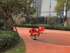 -乐刻健身(汇德隆购物中心店)