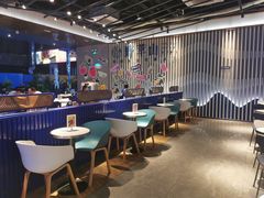 大堂-野萃山·潮汕厚果汁(十亩地店)