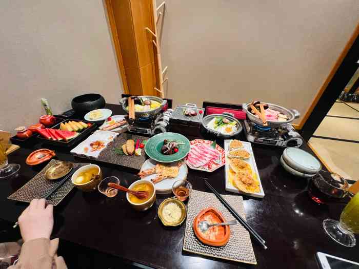 竹叶亭61怀石自助-"和姐妹一起过生日,搜到这家自称怀石自助的.