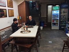-洞子老火锅(青年路店)