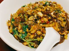 酸包菜红薯粉-鲁哥饭店(富兴店)