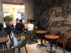 大堂-星巴克(吉林财富广场店)