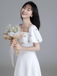 -钟爱一生婚纱摄影旗舰店