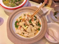 -霄汉牛三鲜湖北砂锅菜(万松园2店)