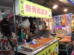 -六合夜市