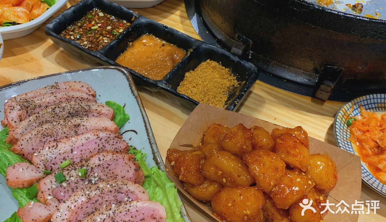 排队两小时的烤肉！[吐]