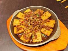 -川流不息·地道川菜·小龙虾(松东路店)