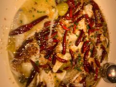 -江渔儿酸菜鱼(映月湖环宇城店)