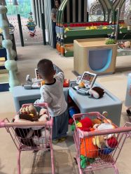 -奈尔宝家庭中心·亲子餐厅(长沙运达汇店)