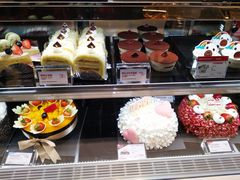 -85度C(生甜甜圈研究工坊·上海平凉店)