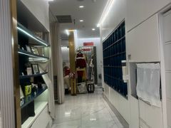 -海马体照相馆(环贸iapm大师爱情店)