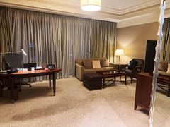 -上海红塔豪华精选酒店