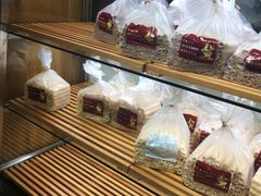 -苹果花园(乳山路店)