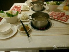 -光明·博海美食花园(上海瑞金医院12号楼店)